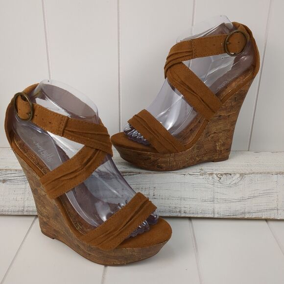 Charlotte Russe Wedge Sandals Brown Strappy 8 Faux Suede Cork 5" Ultra High Heel - Picture 1 of 10